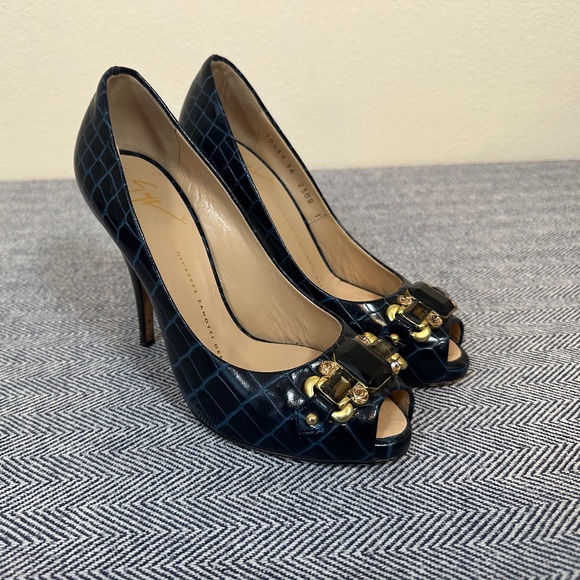 GIUSEPPE ZANOTTI - Embossed Leather Peep Toe Platform Heel - Picture 1 of 8